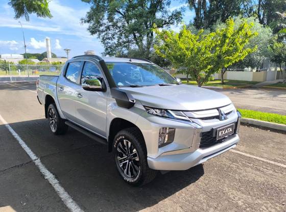 MITSUBISHI L200 TRITON 2.4 16V TURBO DIESEL SPORT HPE CD 4P 4X4 AUTOMÁTICO
